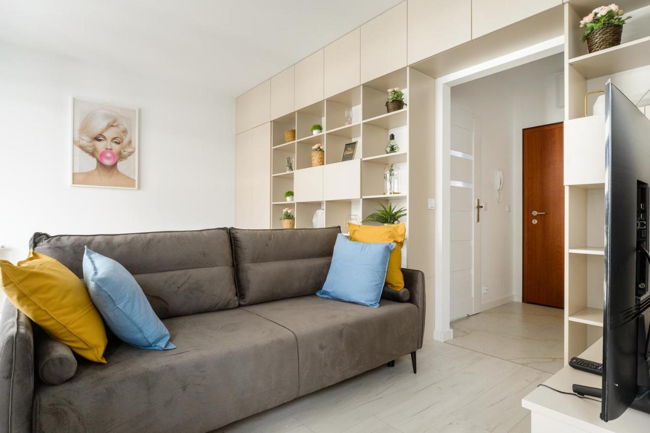 Modern Studios Near Arkadia Center Varsóvia Exterior foto